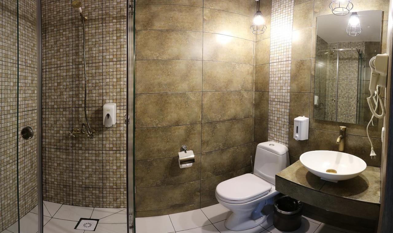 Astra Hotel Almaty Ngoại thất bức ảnh